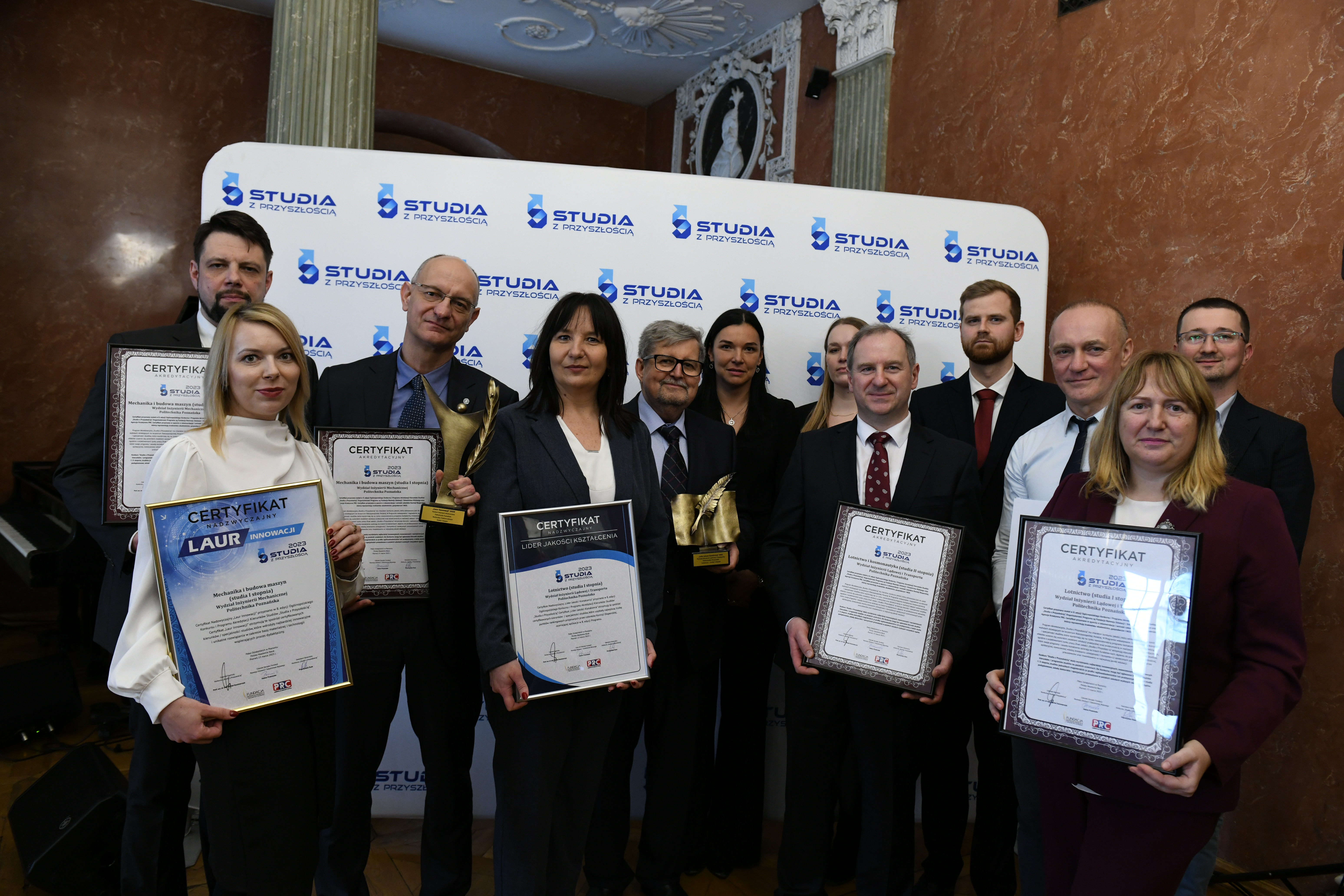 Certyfikaty Akredytacyjne "Studia z przyszłością"