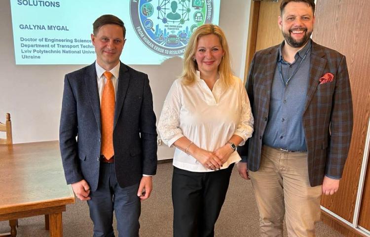 Wykład prof. dr hab. Galyna Mygal z Politechniki Lwowskiej